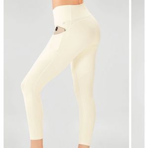 Fabletics Oasis PureLuxe High-Waisted 7/8 Legging L Luminous